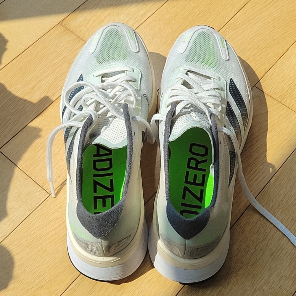 Adidas adizero Boston 11 men's shoes size 10.5